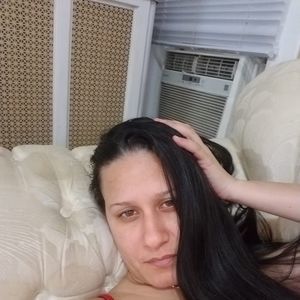 Meet your Posher, Edith